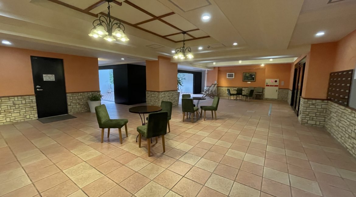 LINE_ALBUM_フリーベル新都心ブレッザ_230808_1